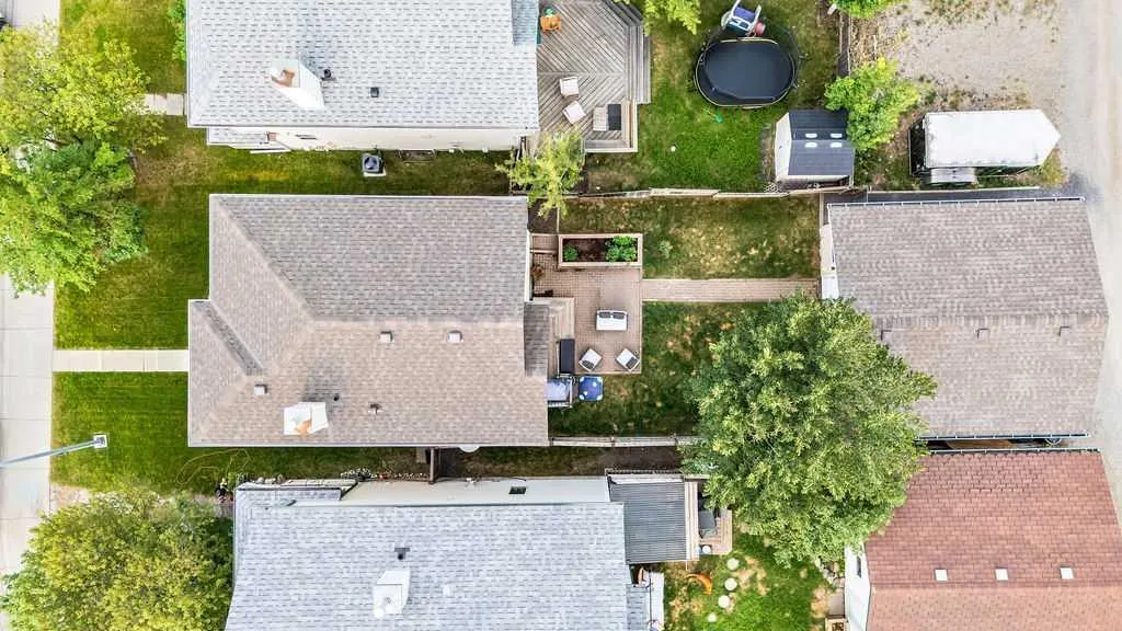 301 tuscany Drive NW