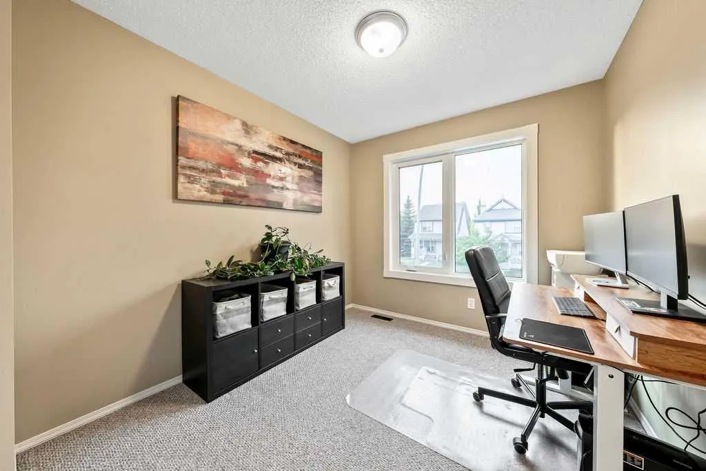 301 tuscany Drive NW