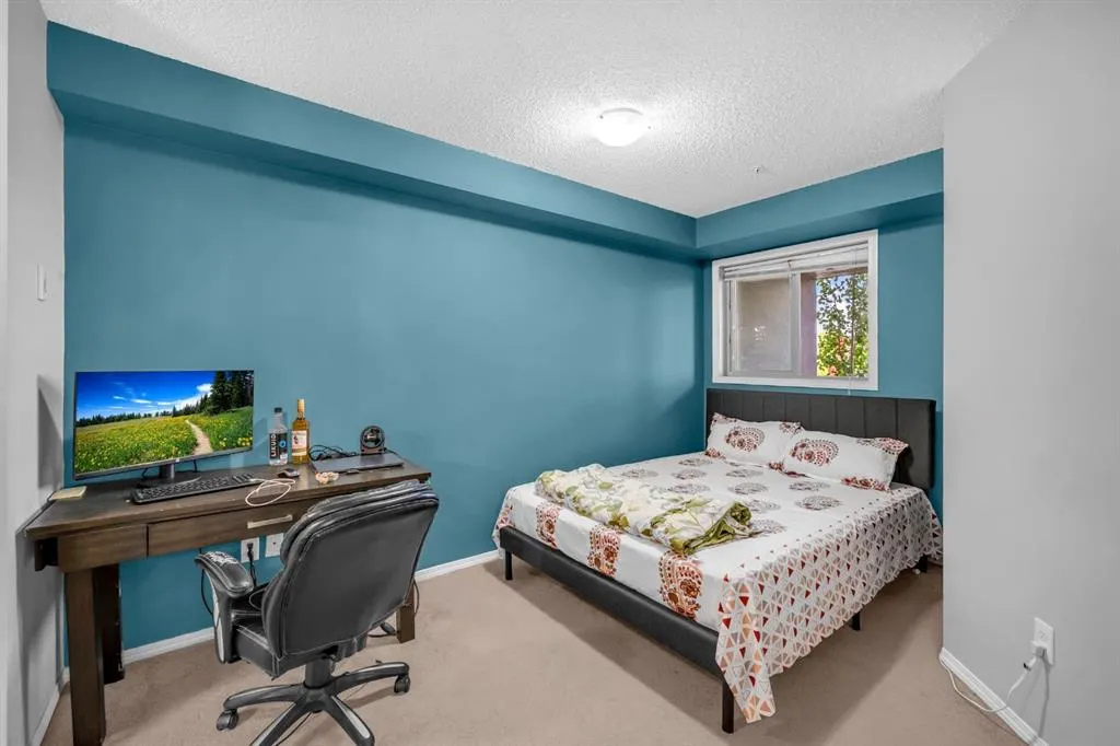403 Mackenzie Way SW, #4316