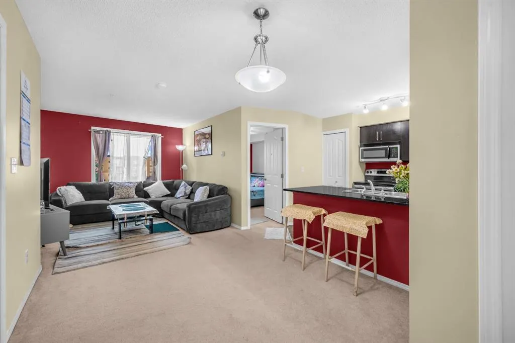 403 Mackenzie Way SW, #4316