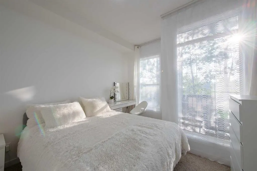 15304 Bannister Road SE, #220
