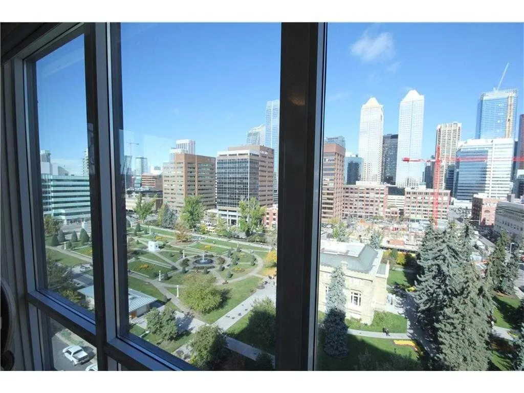 303 13 Avenue SW, #1102