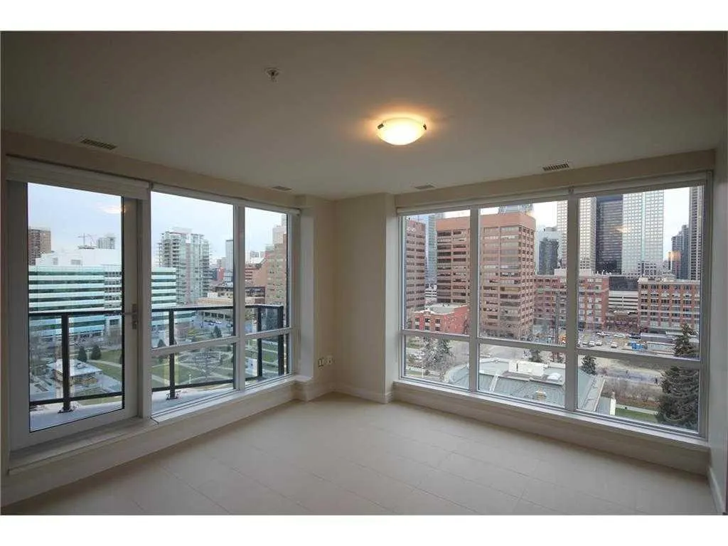 303 13 Avenue SW, #1102