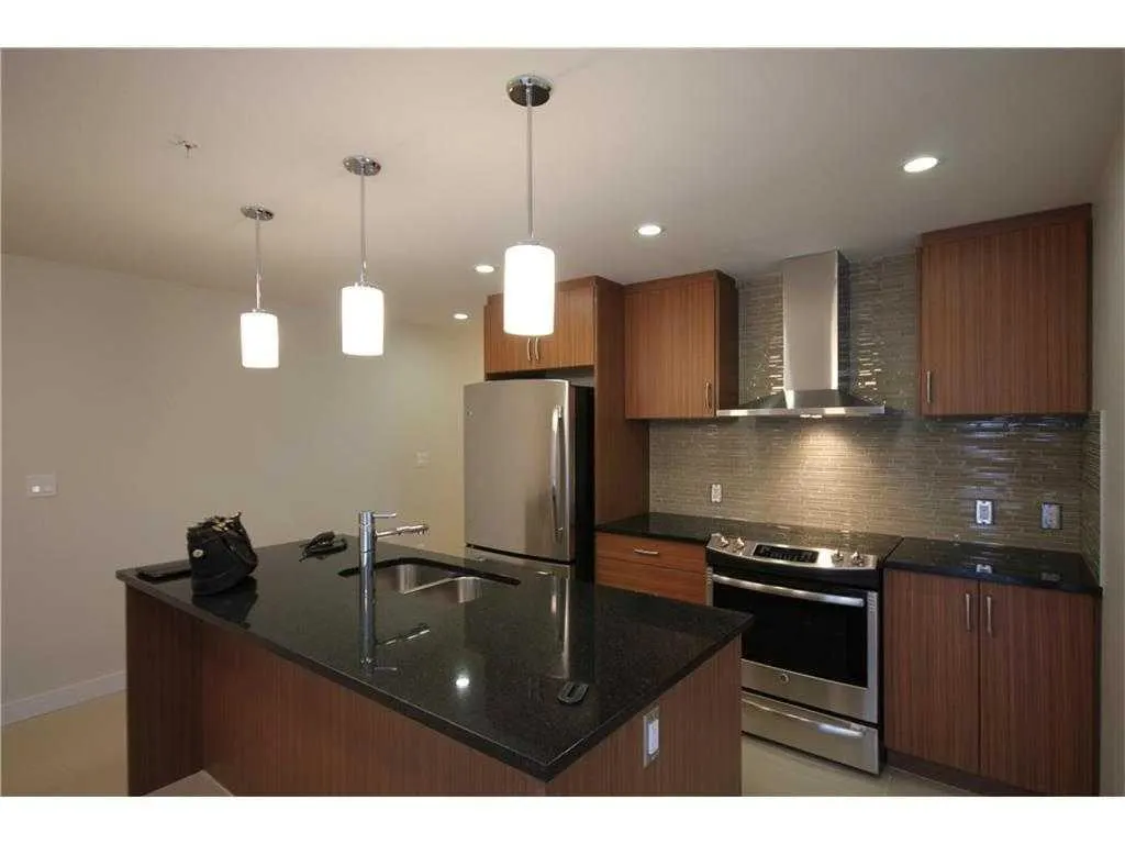 303 13 Avenue SW, #1102