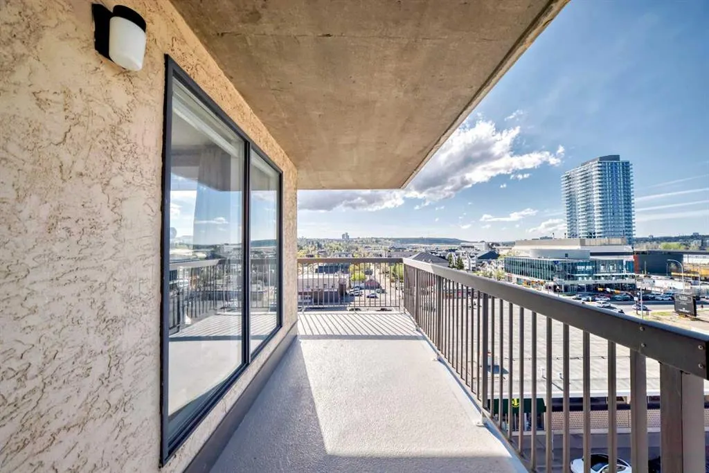 1334 12 Avenue SW, #808