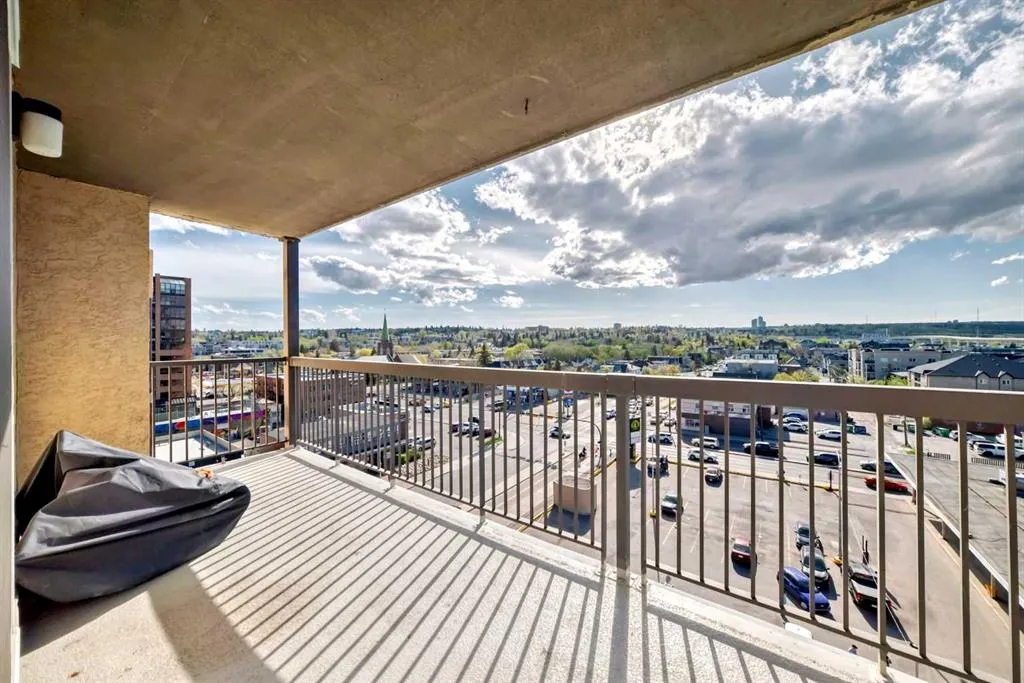 1334 12 Avenue SW, #808