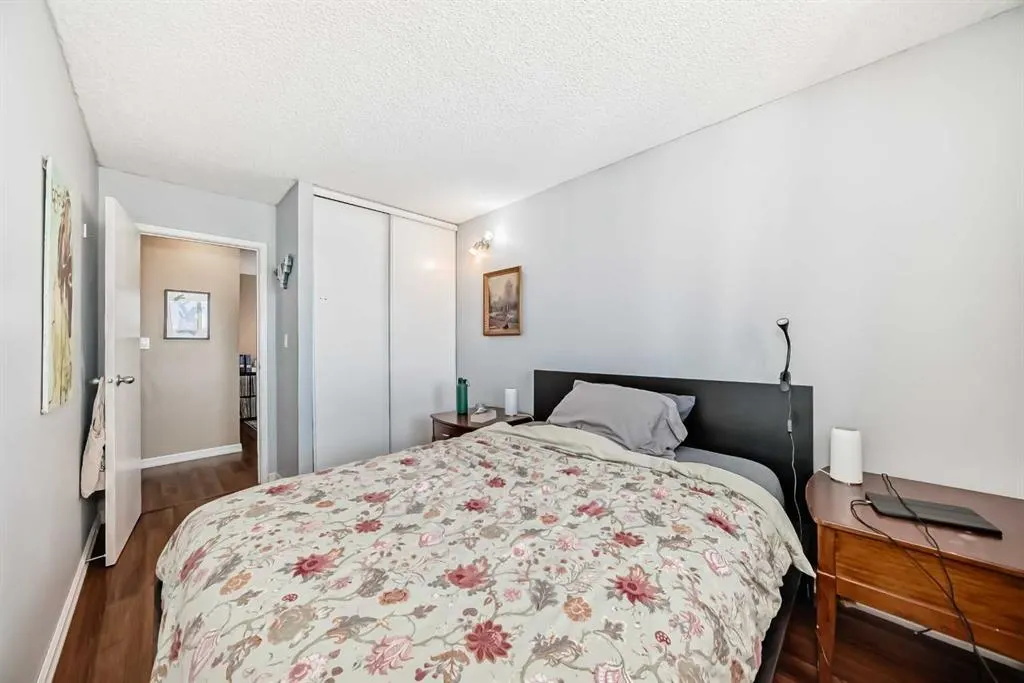 1334 12 Avenue SW, #808