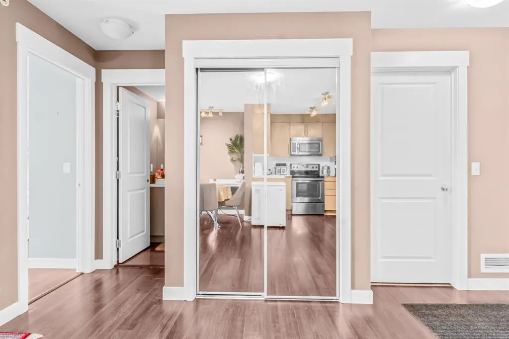302 Skyview Ranch Drive NE, #5404