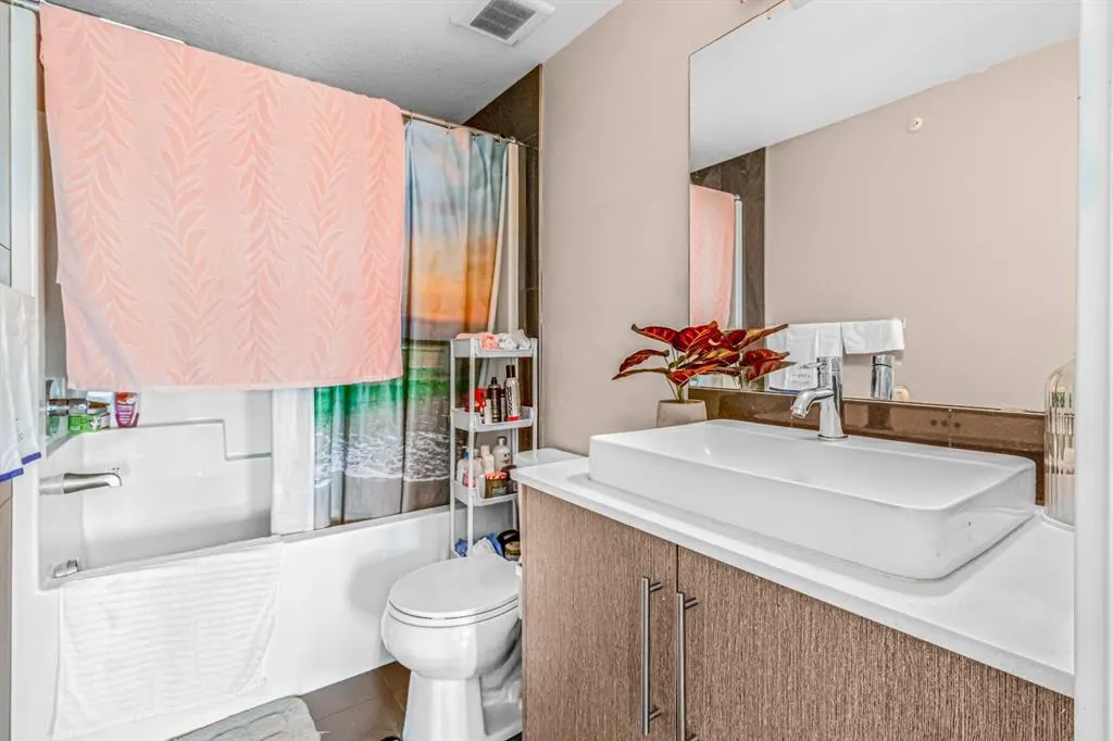 302 Skyview Ranch Drive NE, #5404