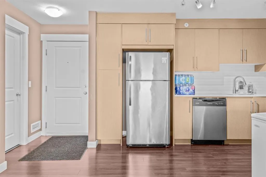 302 Skyview Ranch Drive NE, #5404