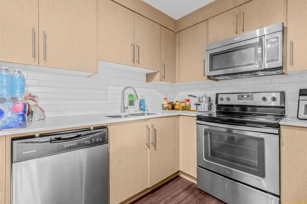 302 Skyview Ranch Drive NE, #5404