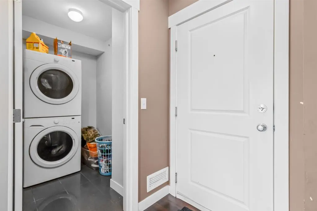 302 Skyview Ranch Drive NE, #5404