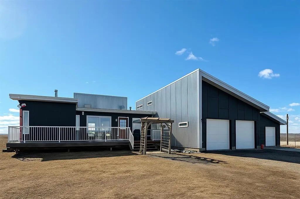 93062 Township Road 703