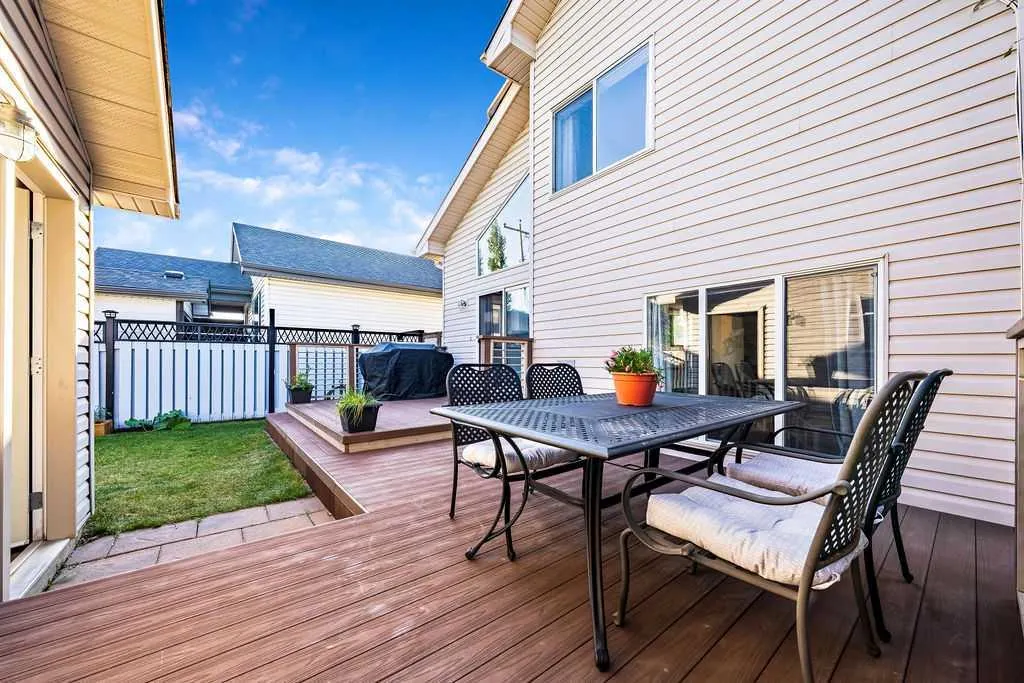 366 Citadel Drive NW