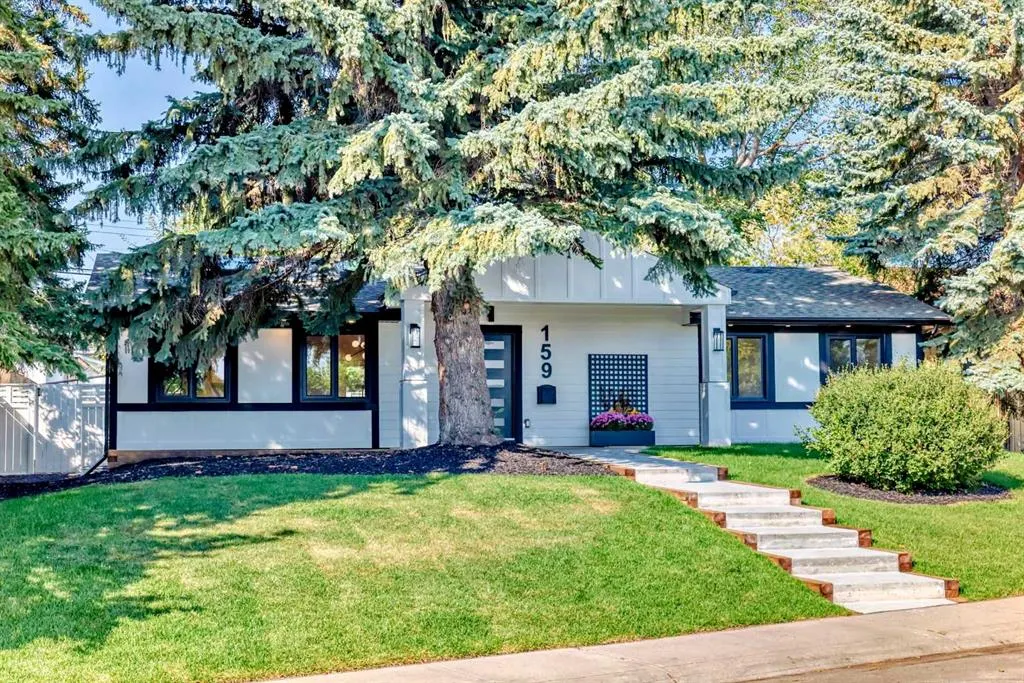 159 Lake Wapta Rise SE