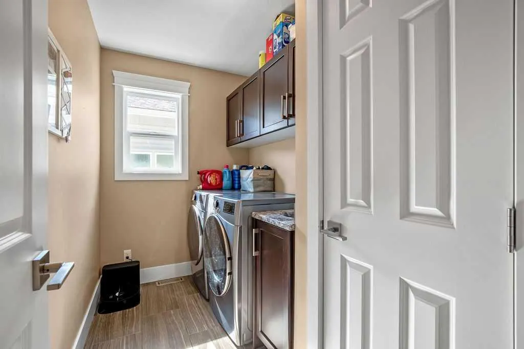 2033 High Country Rise NW