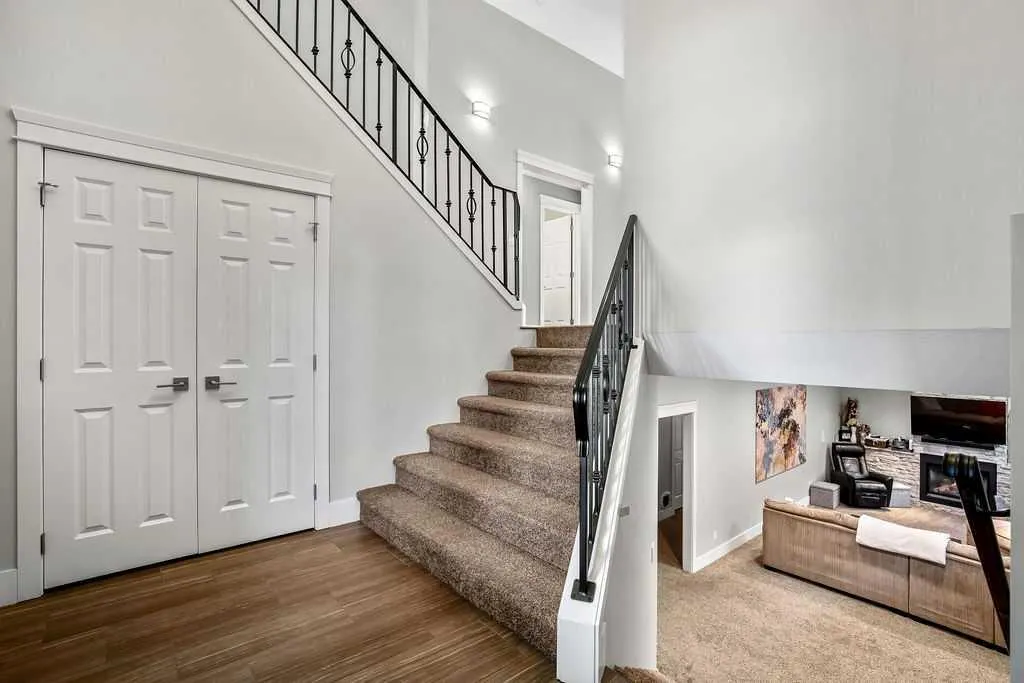 2033 High Country Rise NW