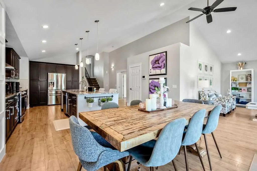 2033 High Country Rise NW