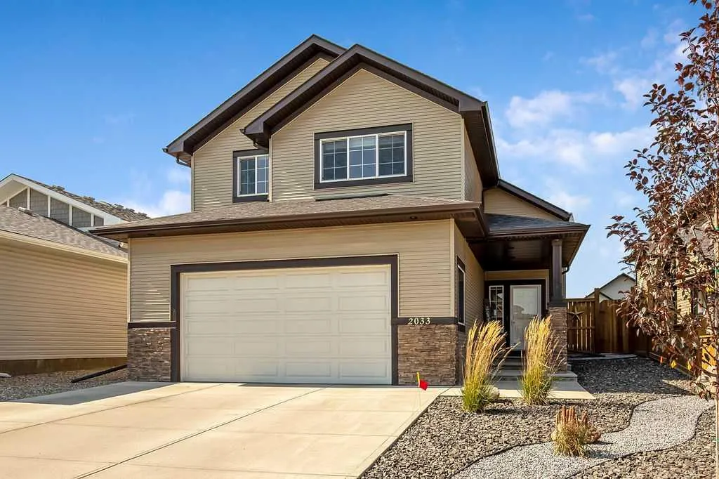 2033 High Country Rise NW