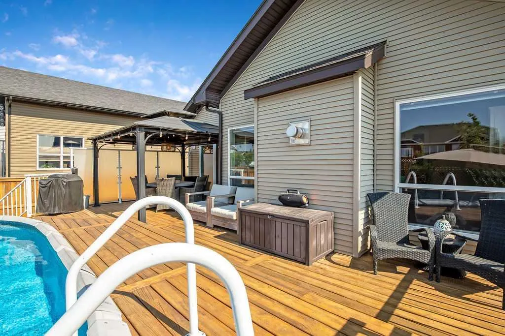 2033 High Country Rise NW