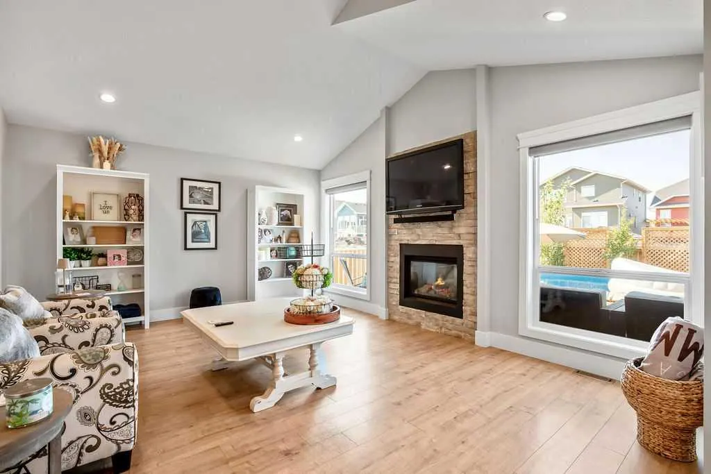 2033 High Country Rise NW