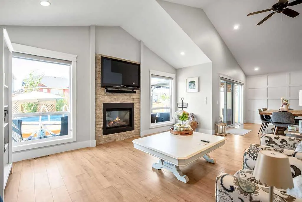2033 High Country Rise NW
