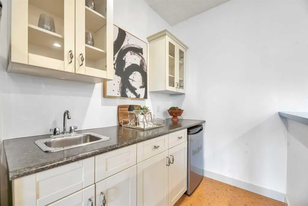 39 Crestridge Way SW