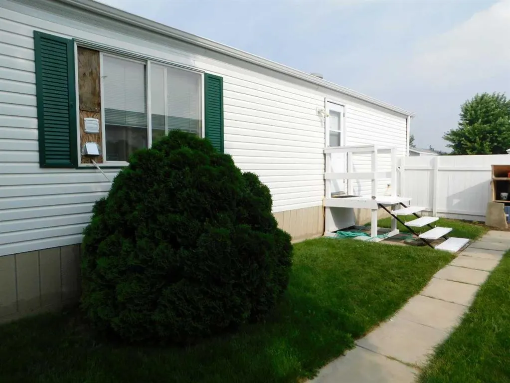19 Meadow Lake Gate
