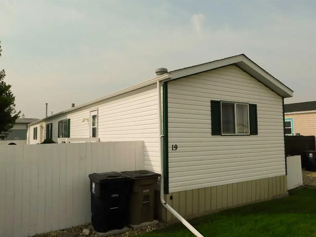 19 Meadow Lake Gate