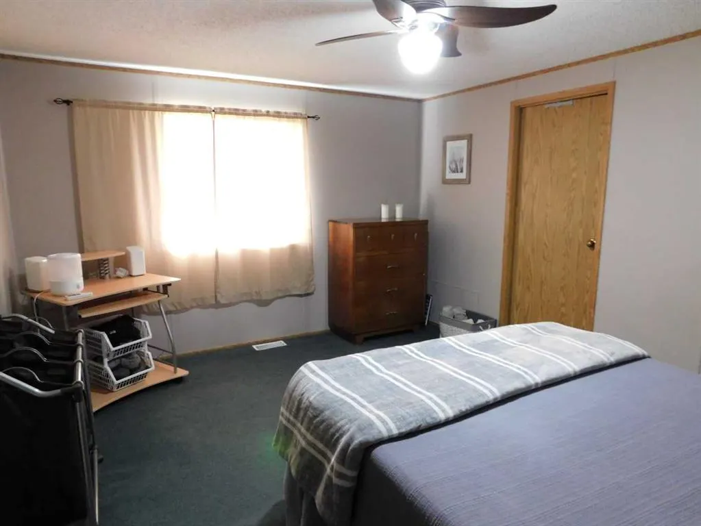 19 Meadow Lake Gate