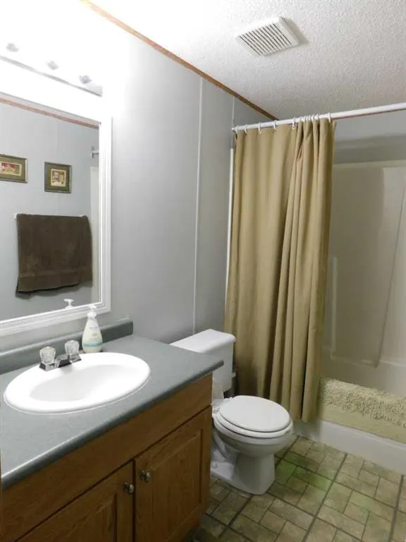 19 Meadow Lake Gate