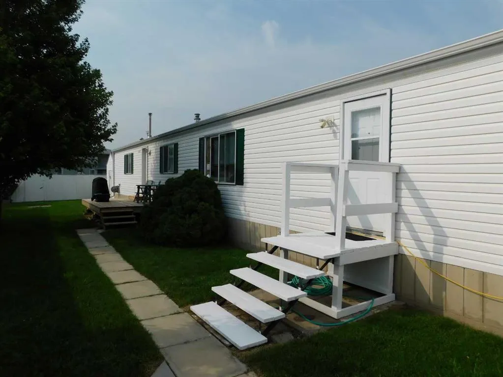 19 Meadow Lake Gate
