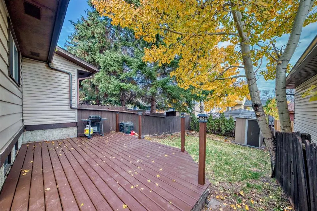 554 Whitehill Place NE