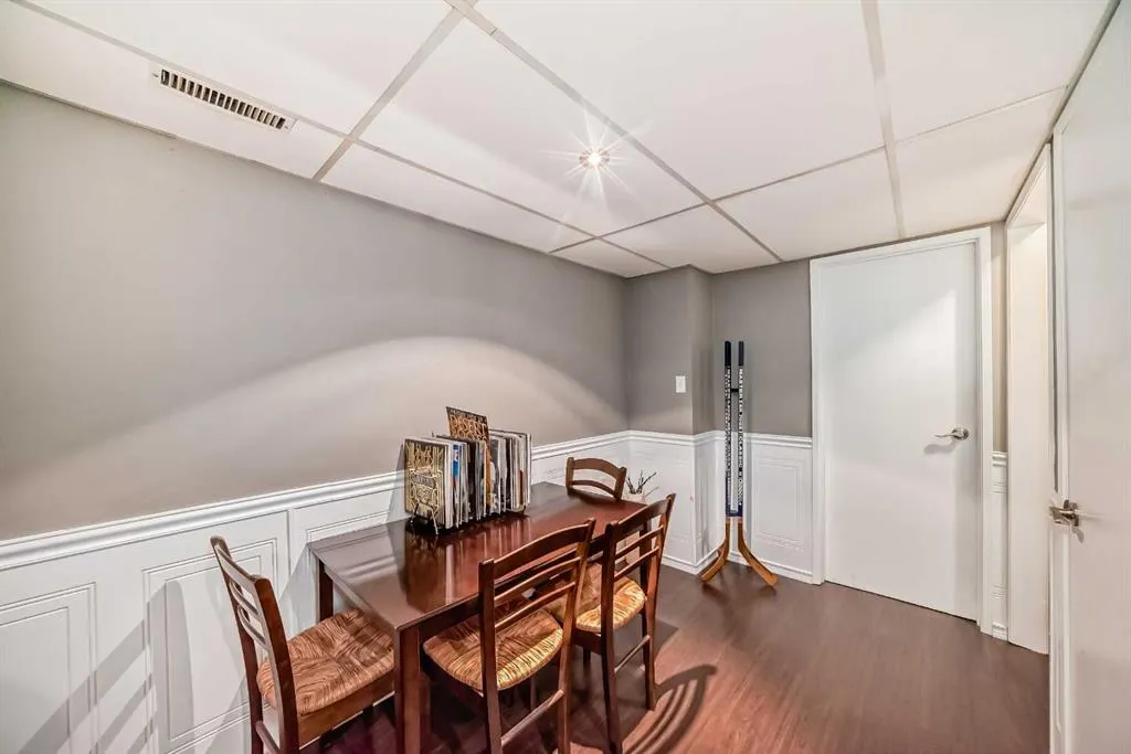 554 Whitehill Place NE