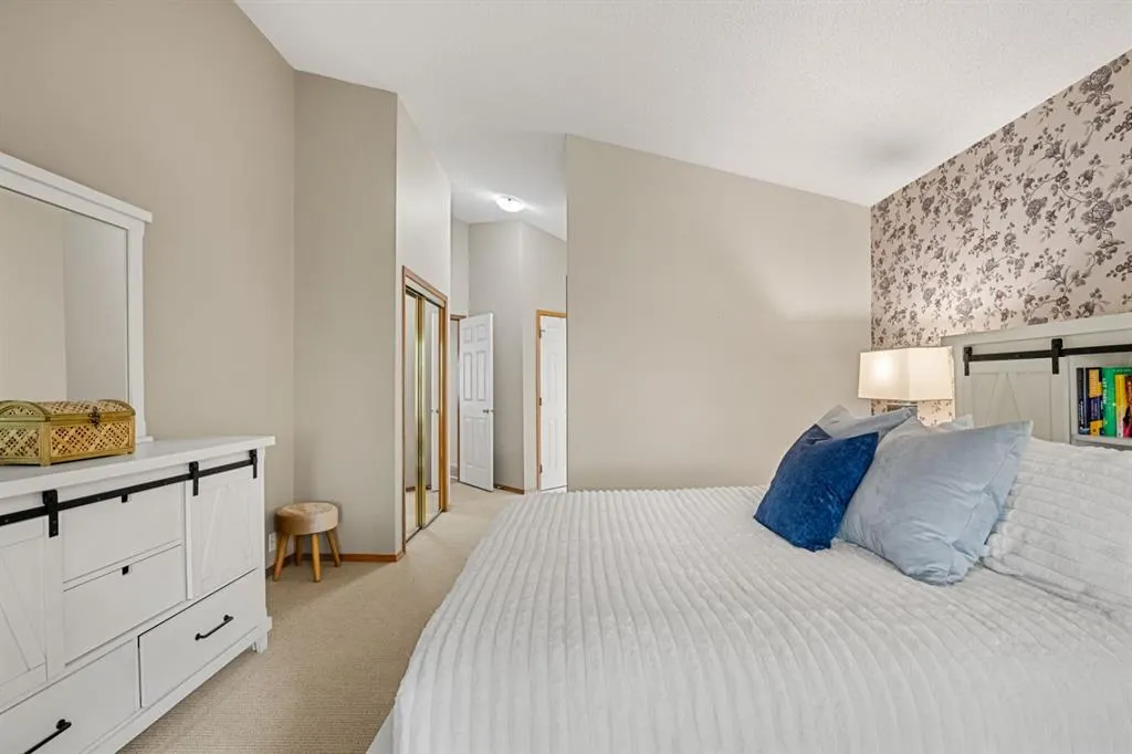 13015 Bonaventure Drive SE
