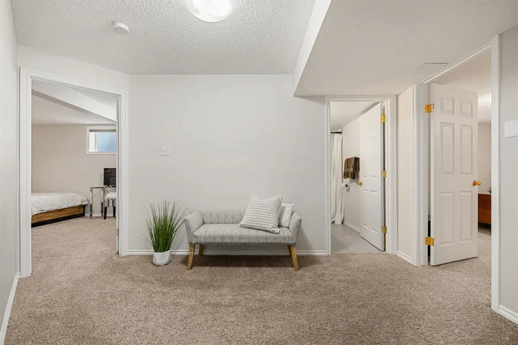 13015 Bonaventure Drive SE