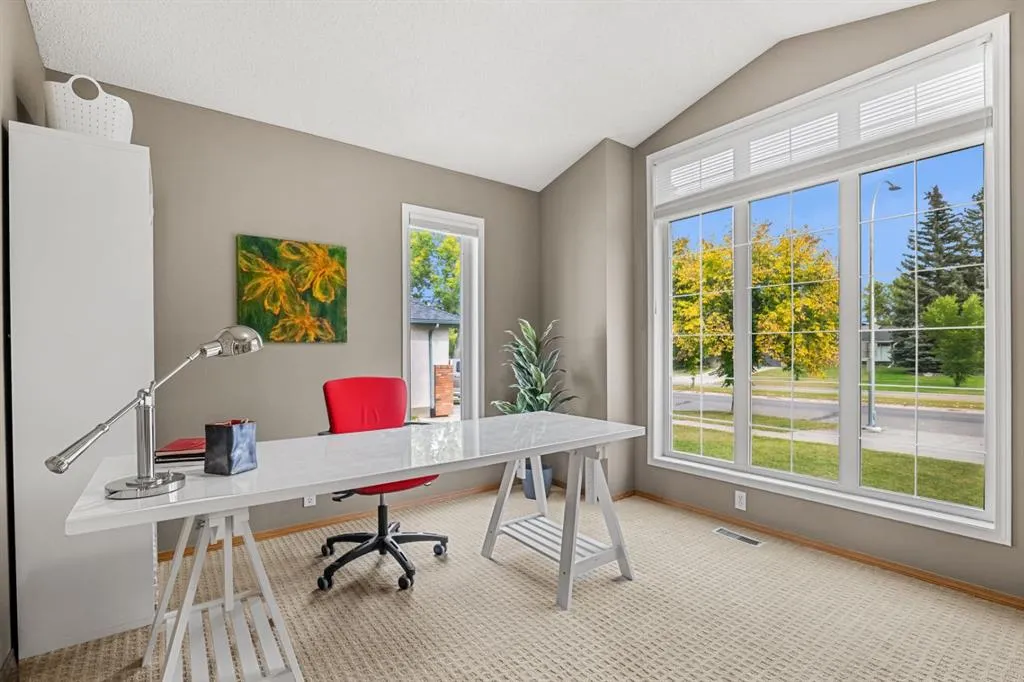 13015 Bonaventure Drive SE