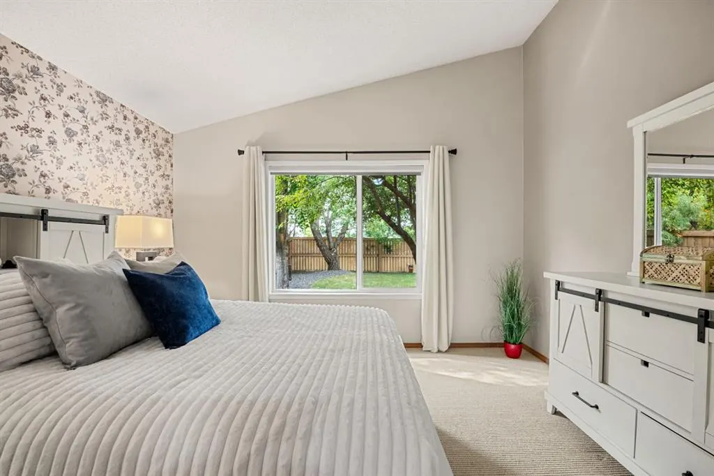 13015 Bonaventure Drive SE