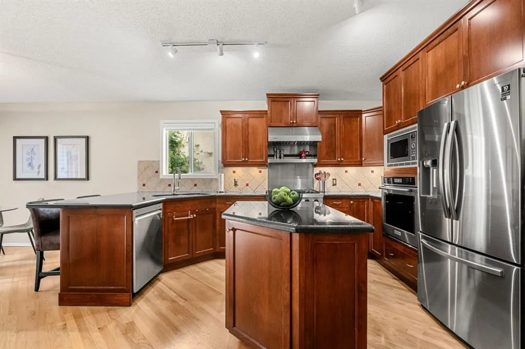 13015 Bonaventure Drive SE