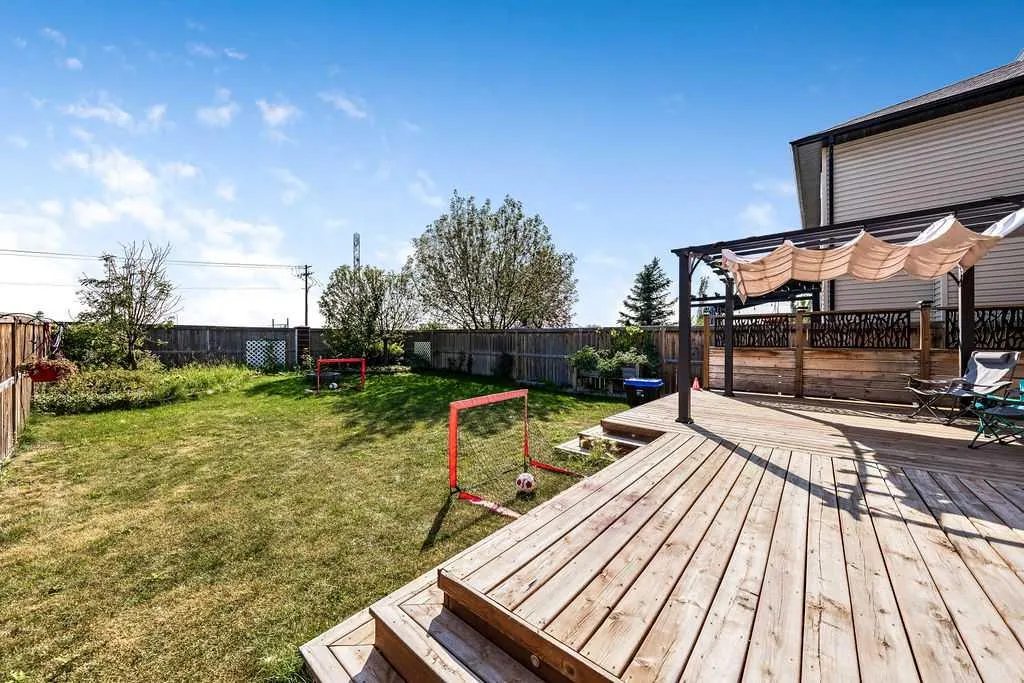 8 Evansdale Way NW