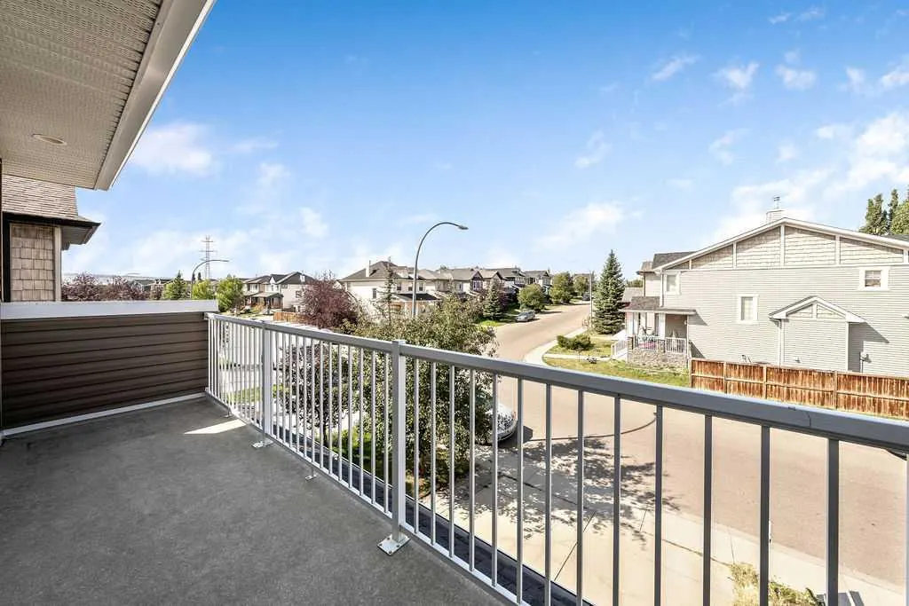 8 Evansdale Way NW