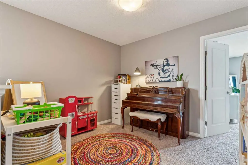 114 Sagewood Drive SW