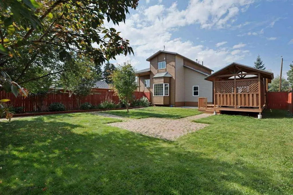 521 Tulip Street