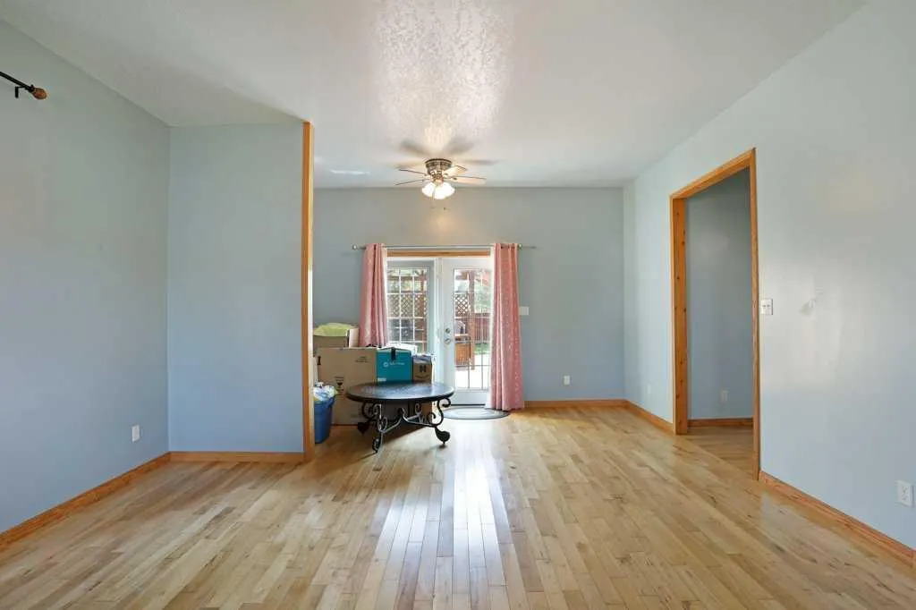 521 Tulip Street