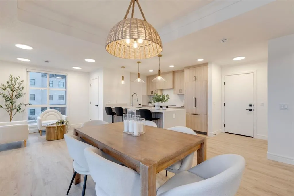 4270 Norford Avenue NW, #701