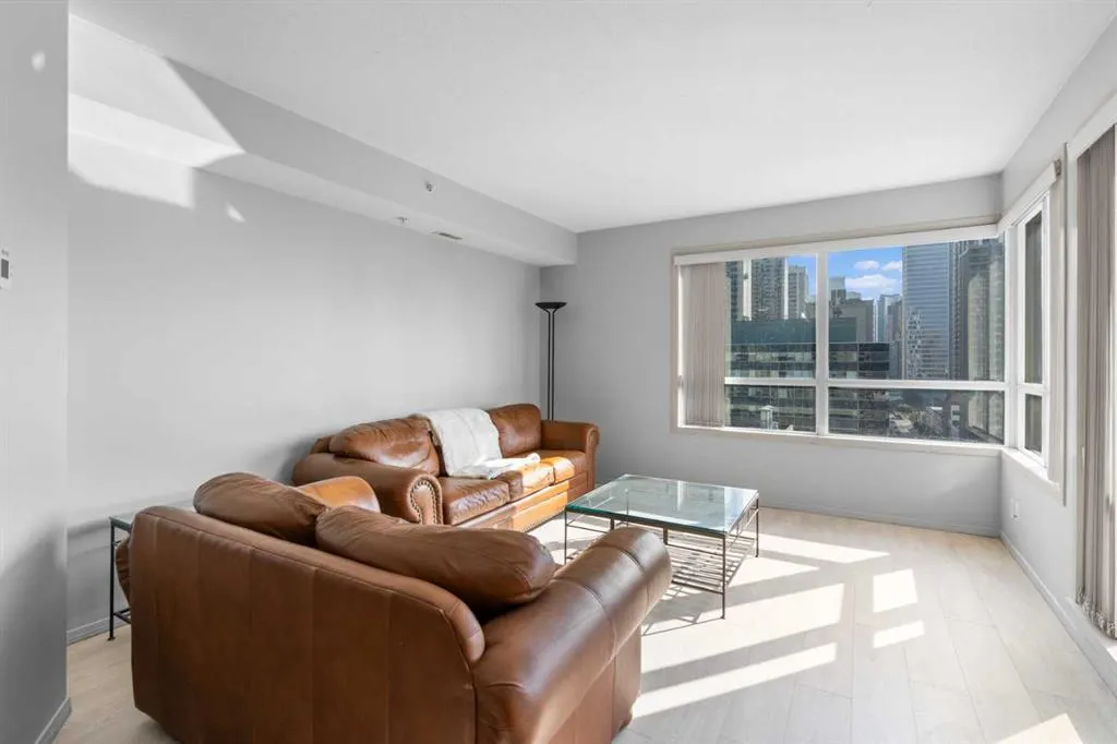 683 10 Street SW, #1204
