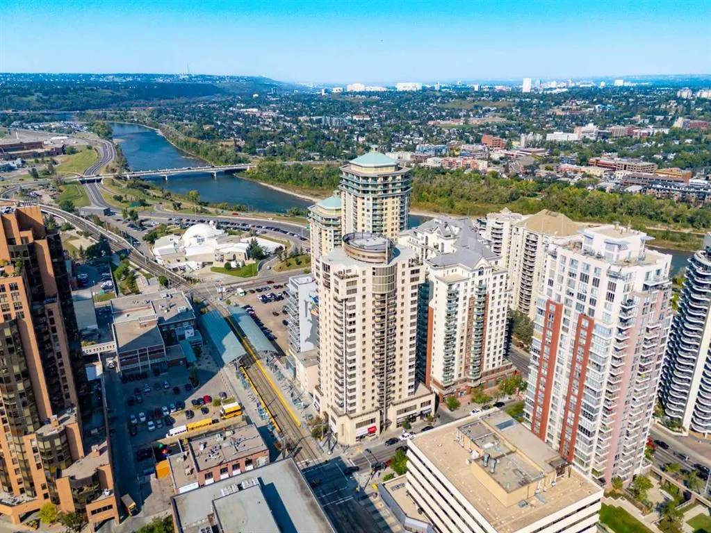 683 10 Street SW, #1204