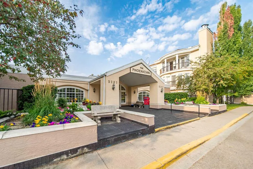 5201 Dalhousie Drive NW, #222