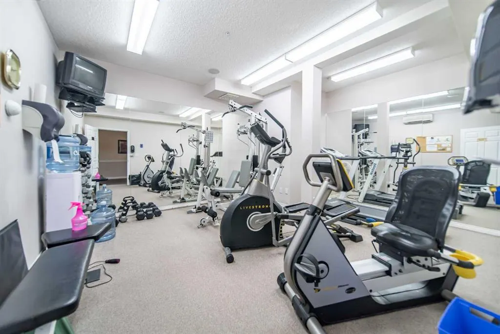 5201 Dalhousie Drive NW, #222