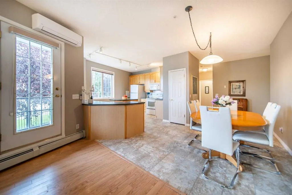 5201 Dalhousie Drive NW, #222